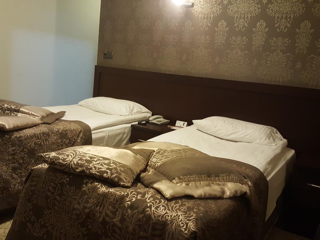 Latifoglu Hotel Ankara Esterno foto