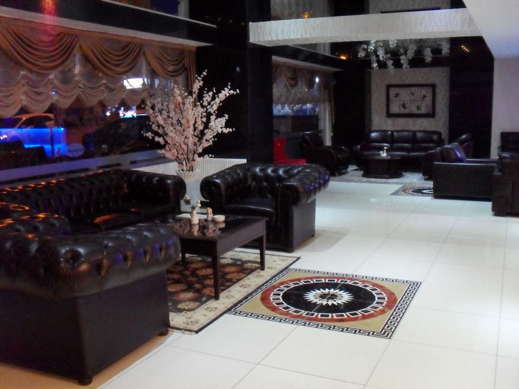 Latifoglu Hotel Ankara Esterno foto
