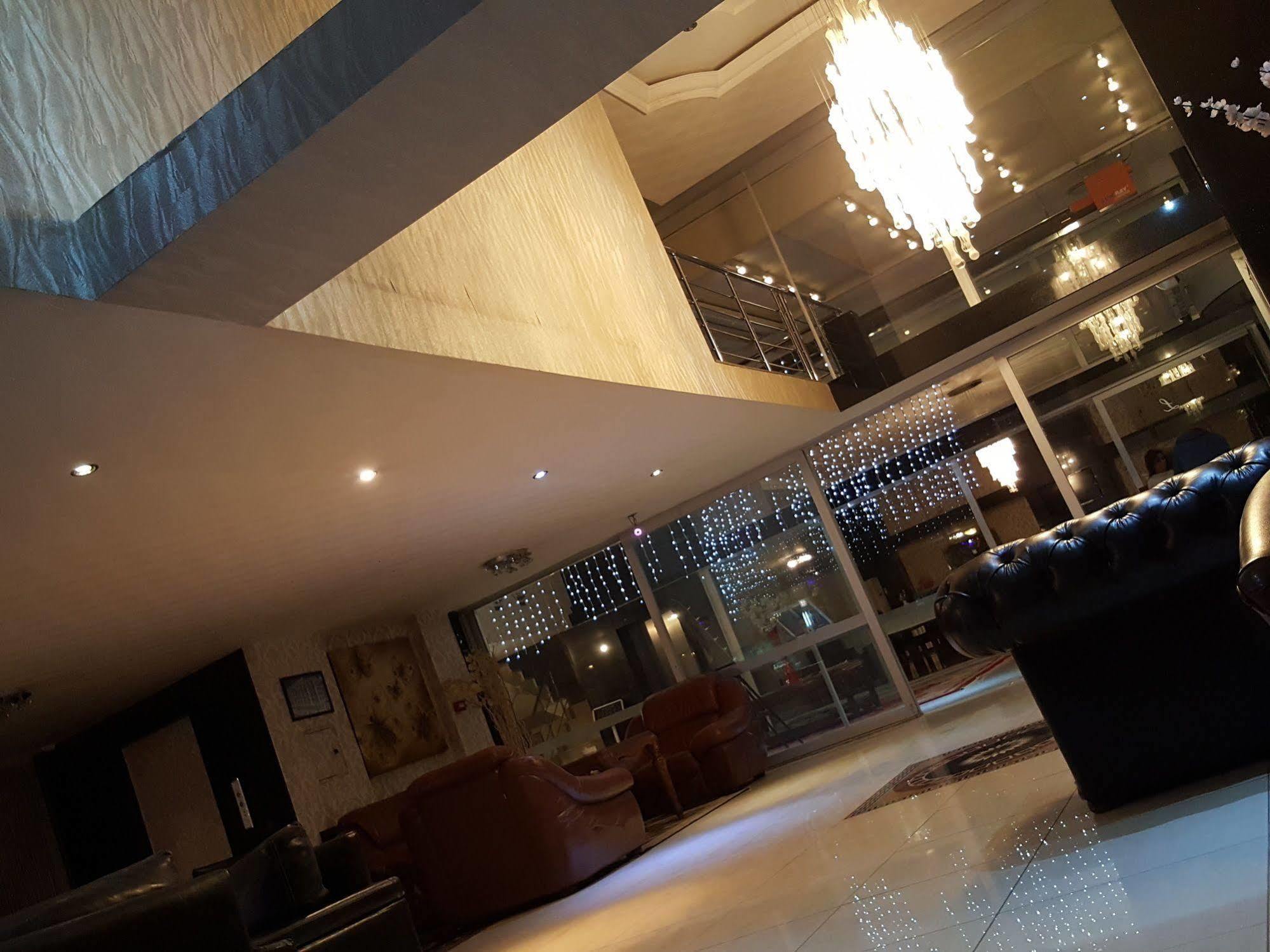 Latifoglu Hotel Ankara Esterno foto